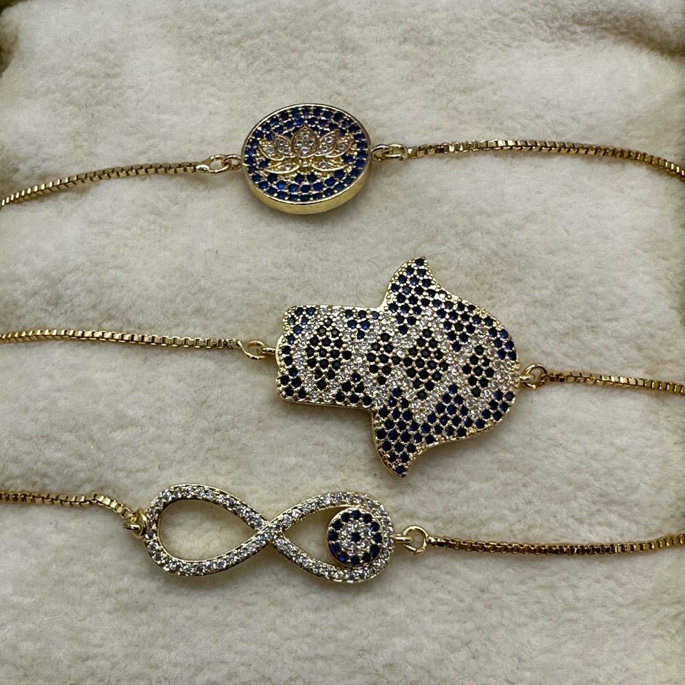 Arm Candy by Eye Candy Infinite Lotus Hamsa 18k Gold-Plate Bracelet Set